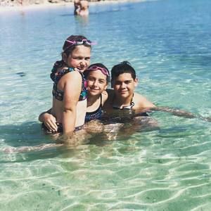 Meet your Posher, Angela